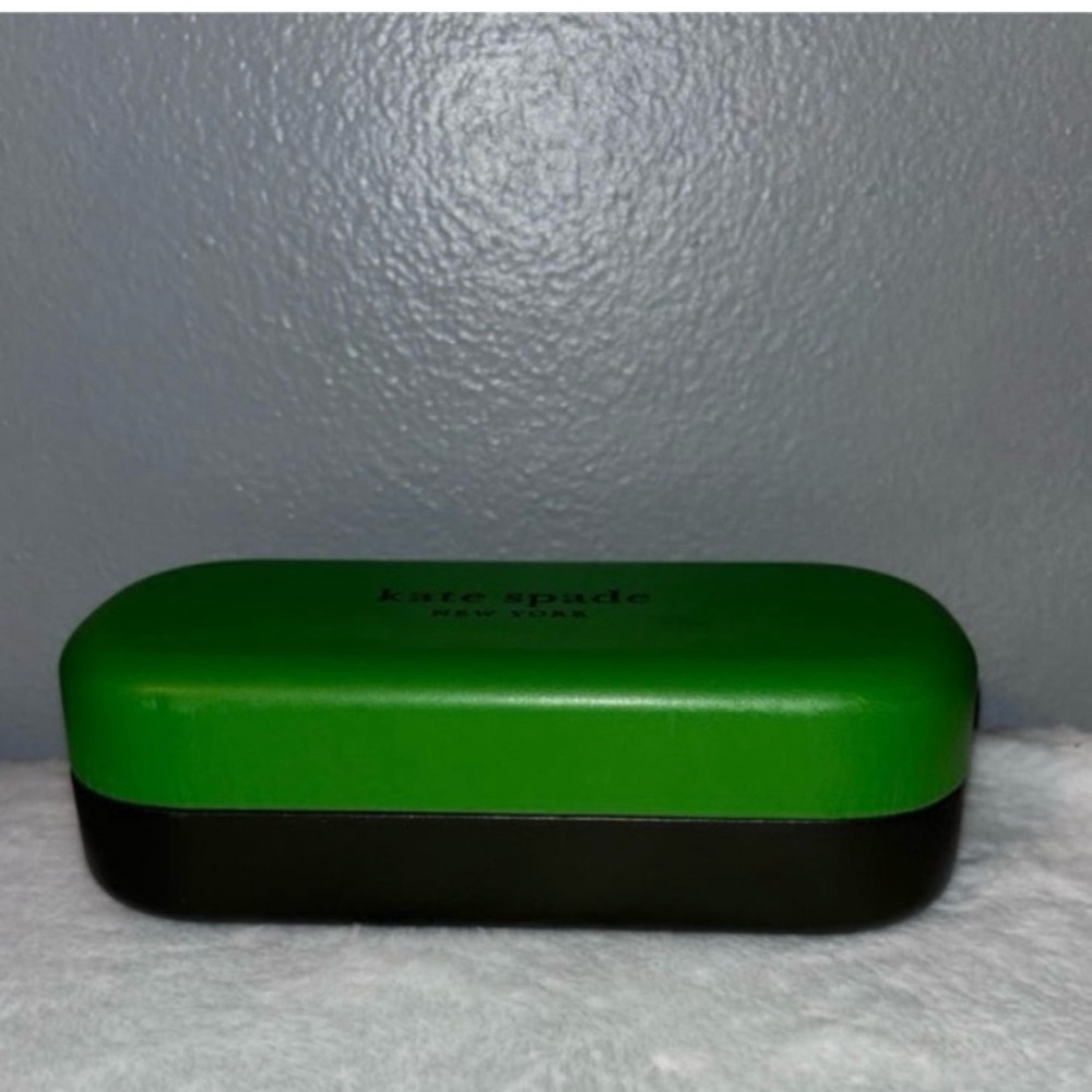 Kate Spade Vibrant Green Glasses Case - Picture 6 of 10